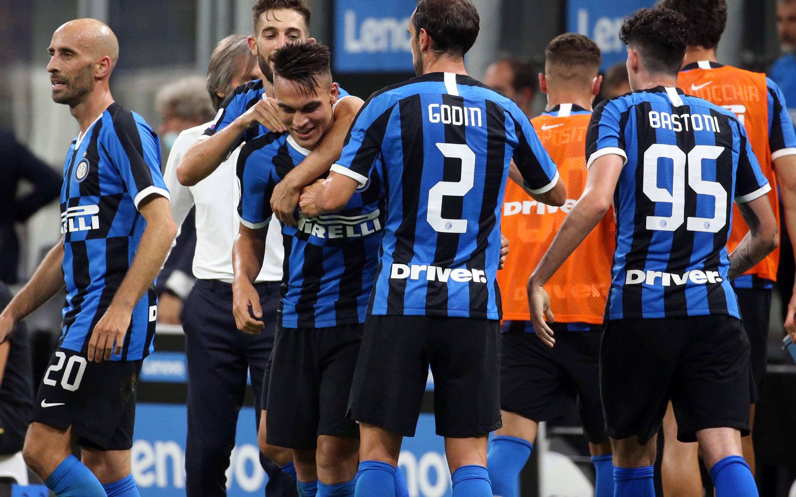 库里这爆发，雄鹿直接傻眼！字母哥34+10+5，也挡不住这三分雨！